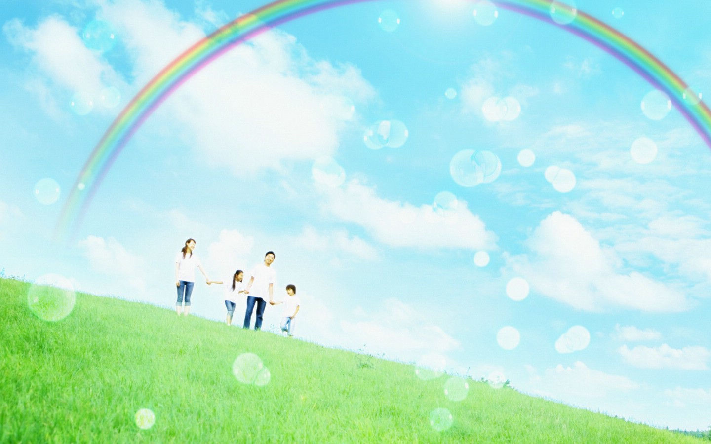 第一集 人与大自然 阳光彩虹 绿色草地 蓝天白云